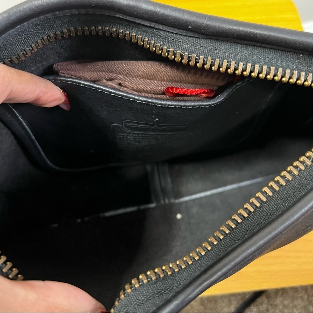 COACH | Vintage Bonnie Cashin Leather Bag - Picture 9 of 12
